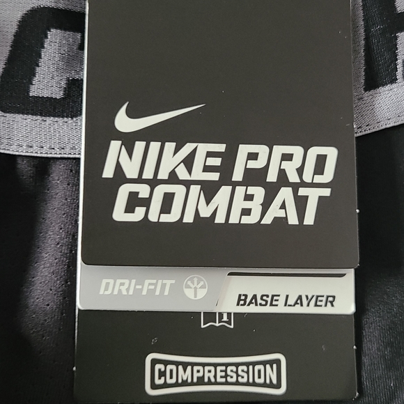 Nike Men's Pro Combat Core Compression 3/4 Tight - Picture 9 of 10